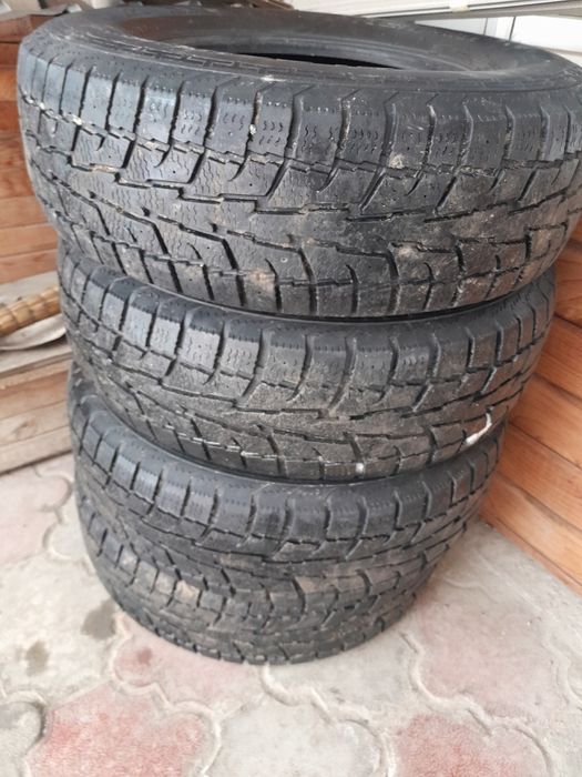 Продам зимнюю резину
