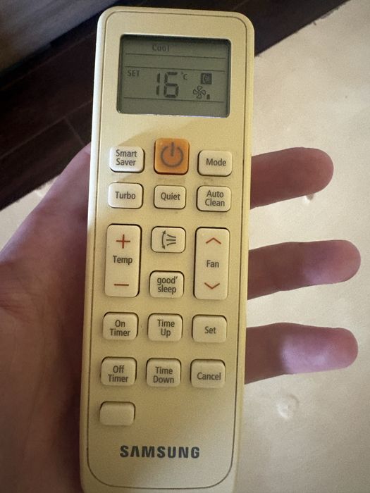Aer condiționat Samsung Inverter 12.000 BTU + telecomandă