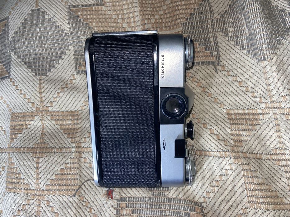 Продам фотоапарат Зенит-В