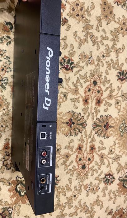 Пульт Pioneer DJ