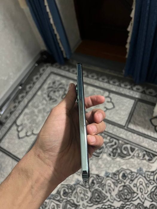 Infinix Hot 40 Pro 256G srochna sotiladi