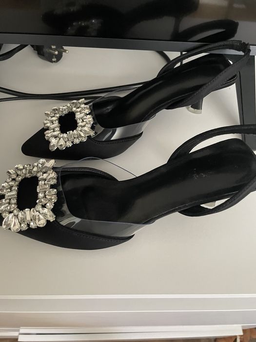 Pantofi noi ,marimea 38