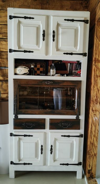 Dulapuri lemn masiv de fag