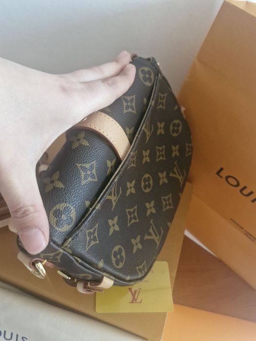 Луксозна дамска чанта Louis Vuitton
