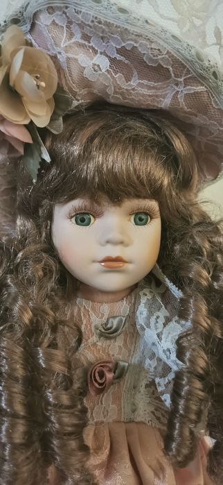 2 Păpuși de colectie ediție limitata