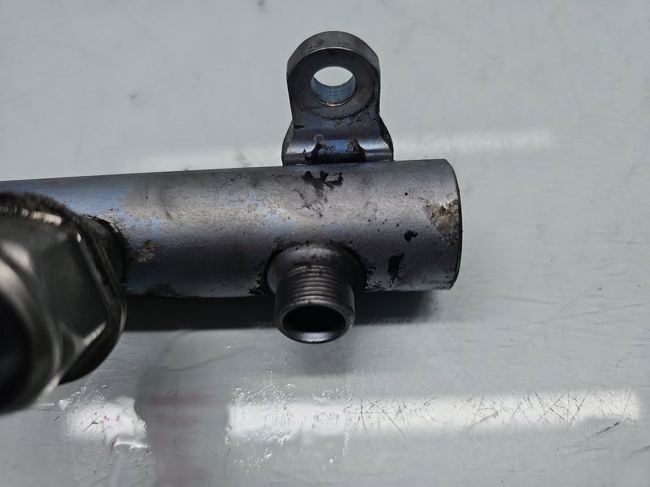 Rampa injectoare Volkswagen Touareg (7LA, 7L6) [Fabr 2003-2010] 059130