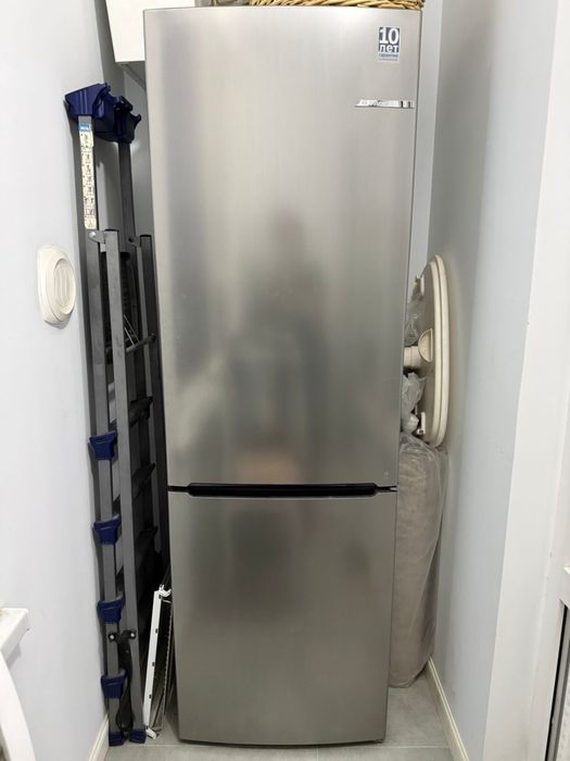 Продается холодильник