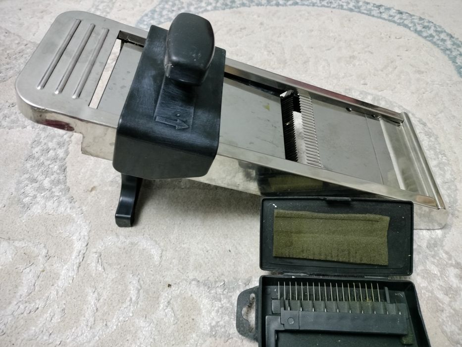 Продам тёрку для овощей