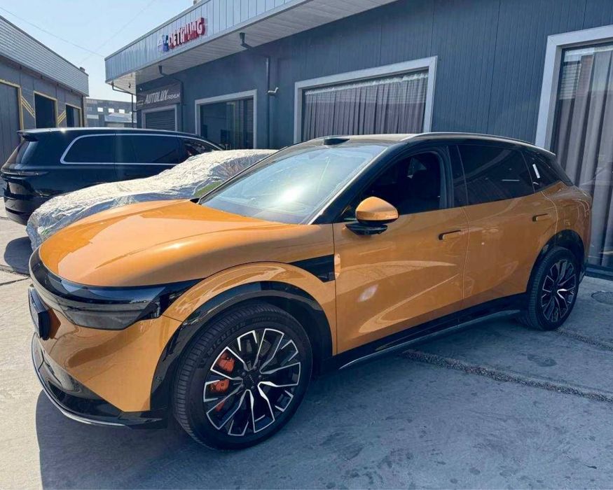 Zeekr 7X двухмоторный