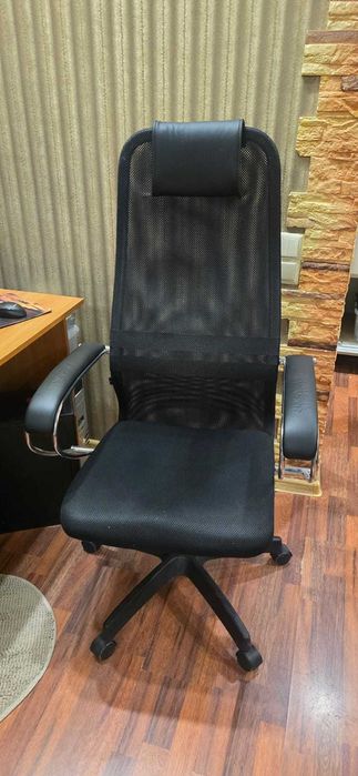 Продается компьютерный стул