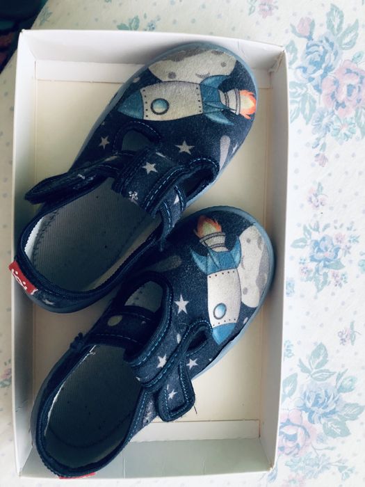 Детски обувки номер 26, 25, 24,23 и 22