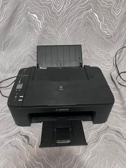 Цветной принтер.