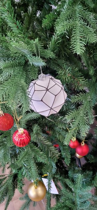 Ёлка новая 80000