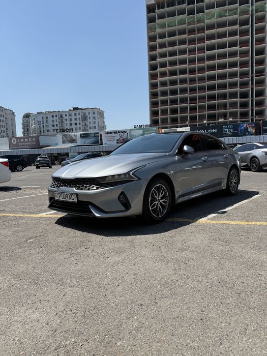 Kia K5 panarama mokriy
