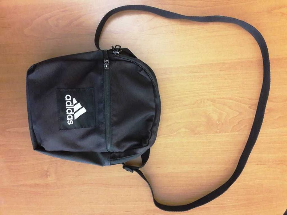 Унисекс оригинална чанта Adidas