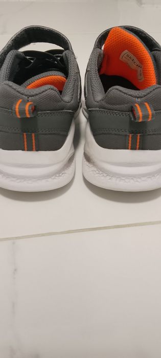 Skechers S-Lights с LED светлини