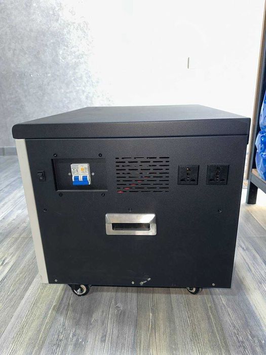 Power Bank 3kW va quyosh panellari