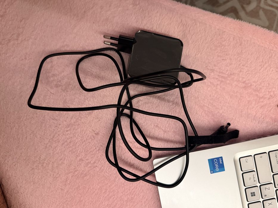 Asus Vivobook 15 X1502VA