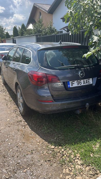 OPEL Astra 2011 — imagine 2