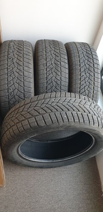 Зимни гуми за джип Goodyear 4бр