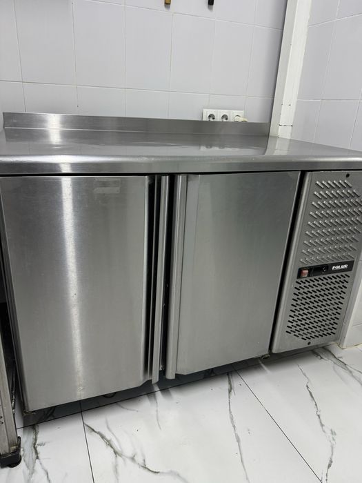 Холодильный стол