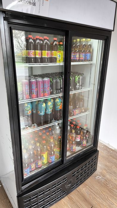 Продам ветриный холодильник