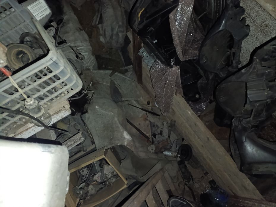 Продам гараж в го"Автомобилист"