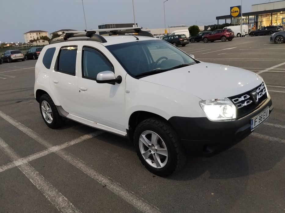 DACIA Duster