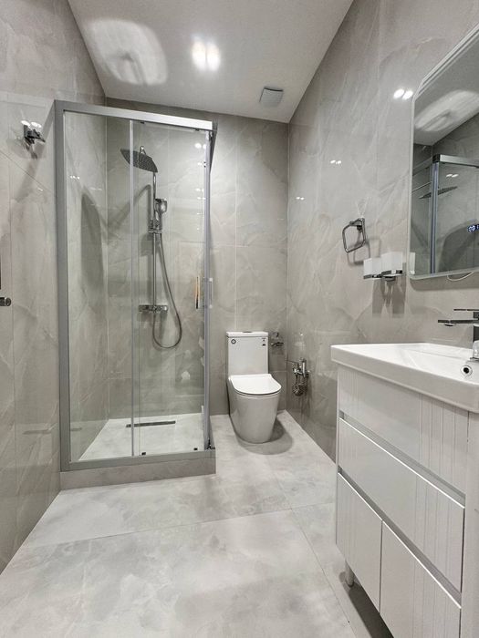 Продам квартиру на Паркентском новостройке 3/8/8 38м2