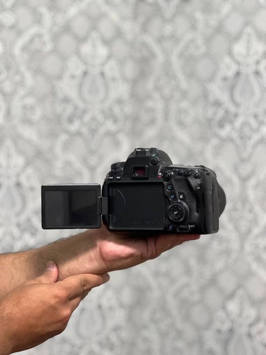 Canon 6d mark 2 + Ronin M