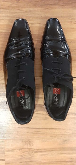 Pantofi barbati Gherasos - marimea 43 - 5 lei transportul
