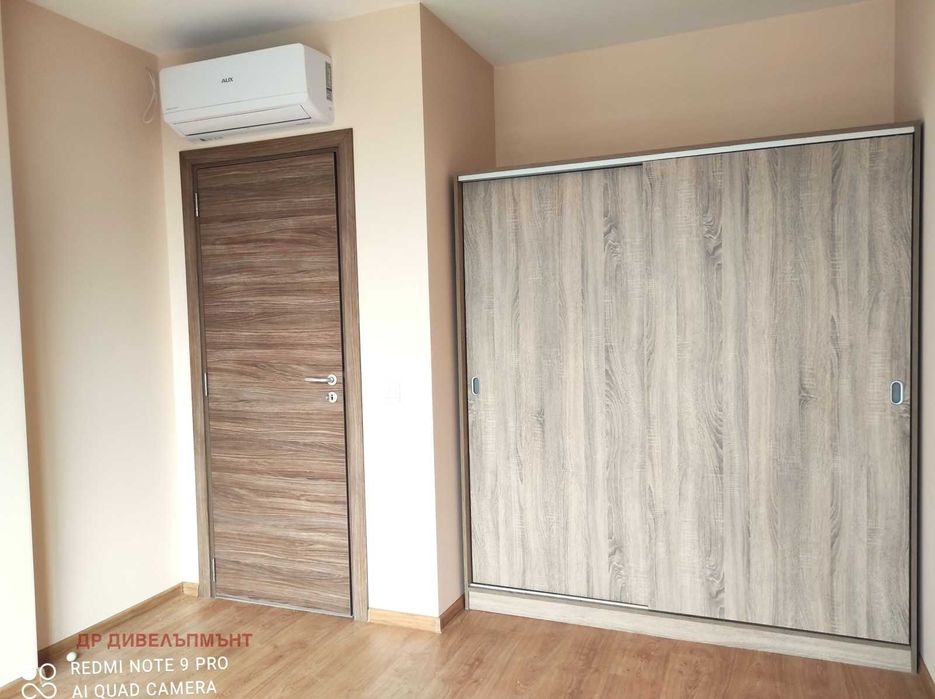 Дава се под наем Тристаен апартамент в София, Връбница 1 - 82 кв.м за 648.21 € - Снимка #13