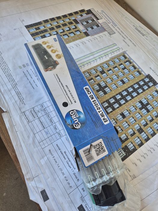 Продам катриджи.