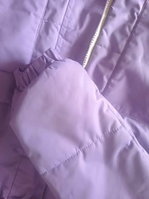 Куртка на девочку весна- осень.