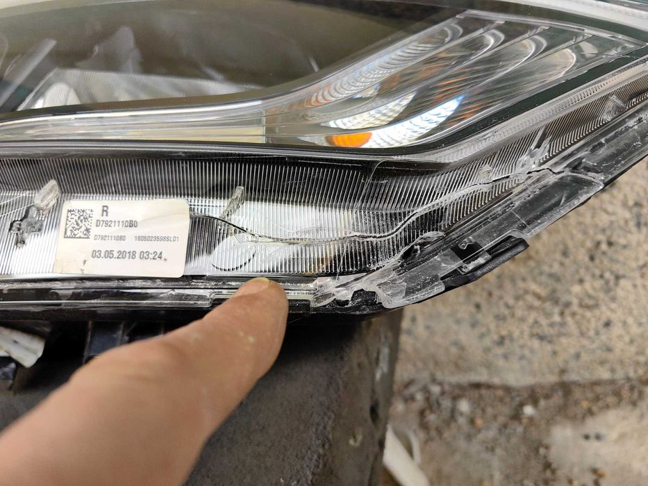 Оригинален фар Хюндай Туксон Hyundai Tucson Led гр. Велико Търново ...