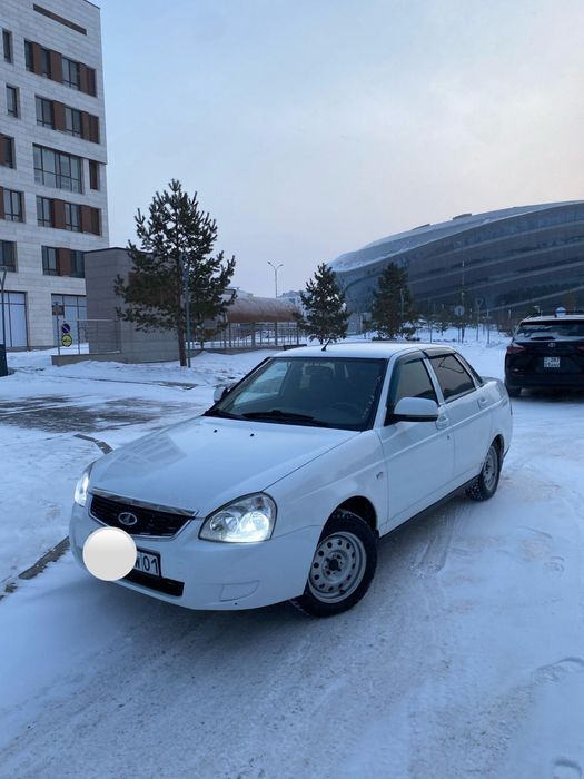 Сдам в аренду авто Приора  8000