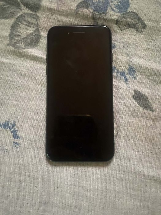Iphone 8 , prețul este negociabil