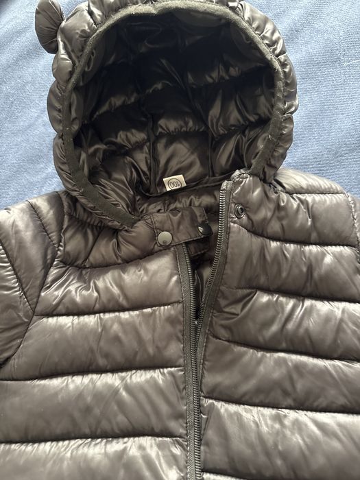 Продам детскую куртку