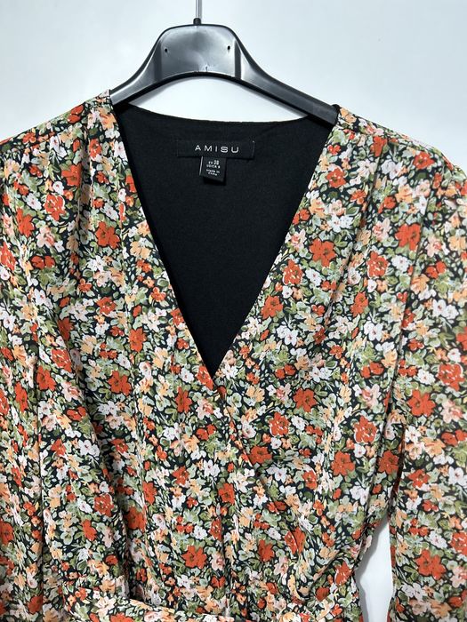 Рокля циклама