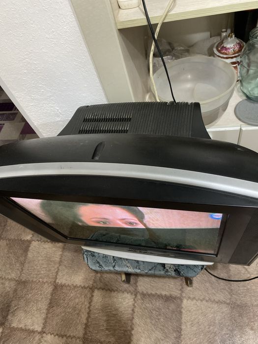 Телевизор самсунг