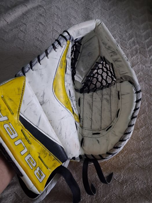 Mănușă portar hockey
