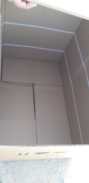 Картонные каробки болшие