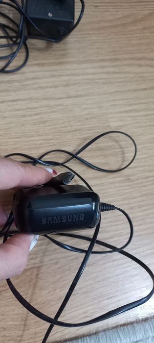 Incarcatore telefoane diverse