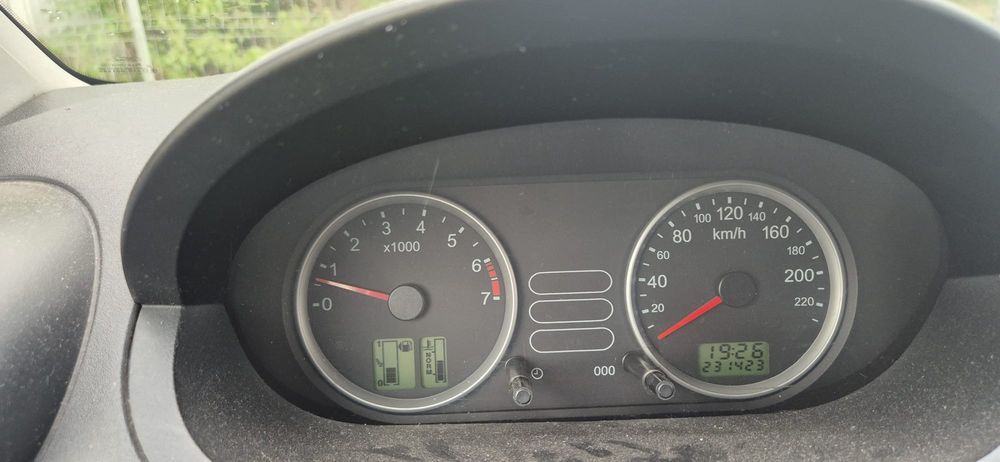 FORD Fiesta 2005 — imagine 4