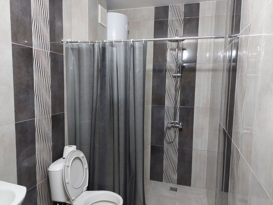 Дава се под наем Тристаен апартамент в Варна, Младост 1 - 85 кв.м за 650 € - Снимка #6