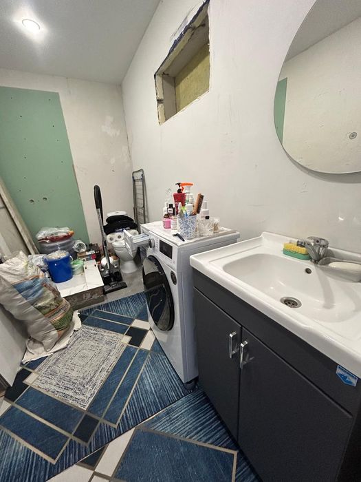 Продаётся новый дом в 20 мкр- не