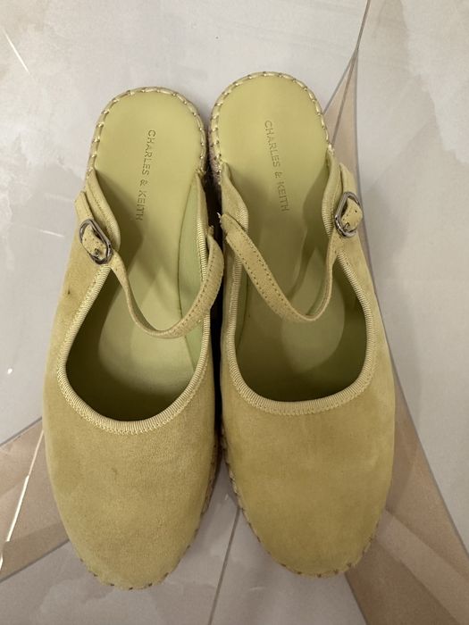 Обувь charles and keith