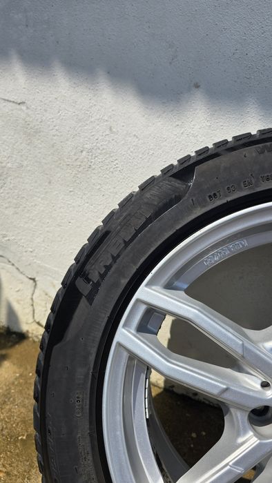 Set jante aliaj 17” ALUTEC + anvelope iarnă Run flat + senzori presiune  5×112
