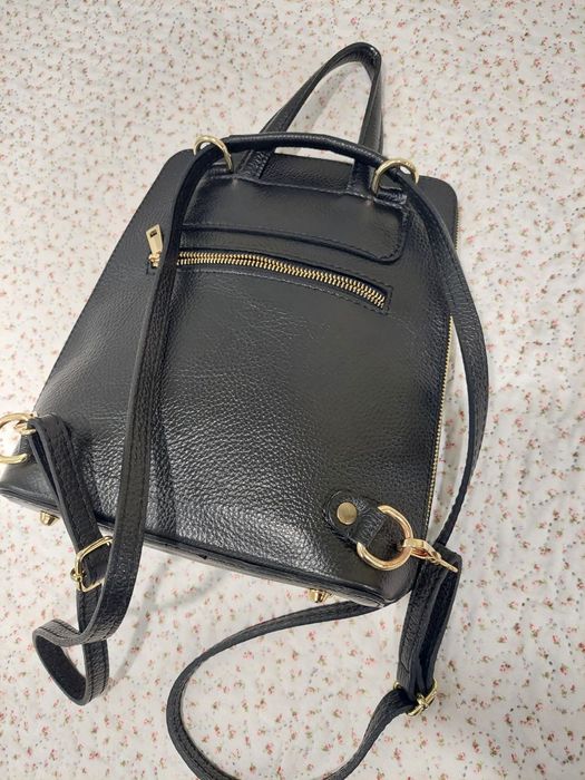 Черна чанта/ раница естествена кожа