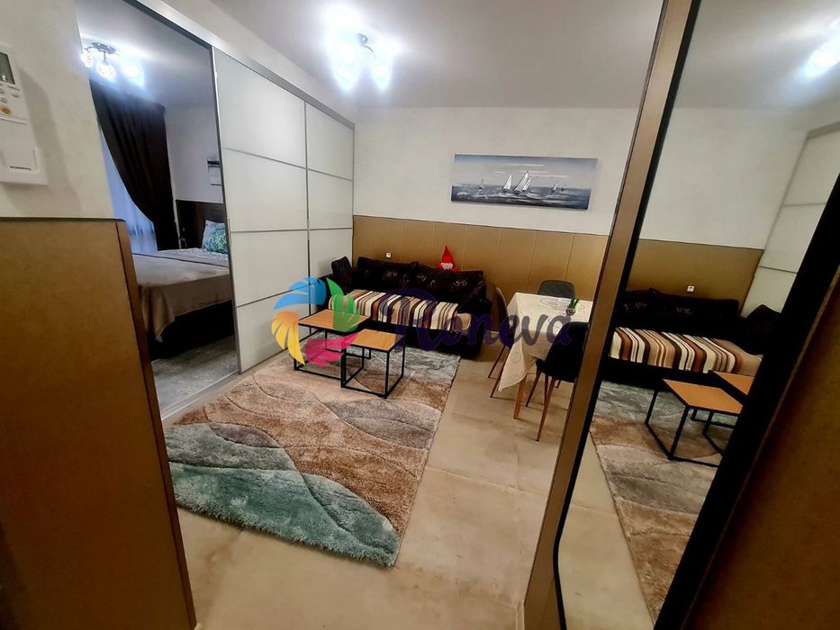 Дава се под наем Двустаен апартамент в Варна, Център - 45 кв.м за 690 € - Снимка #4